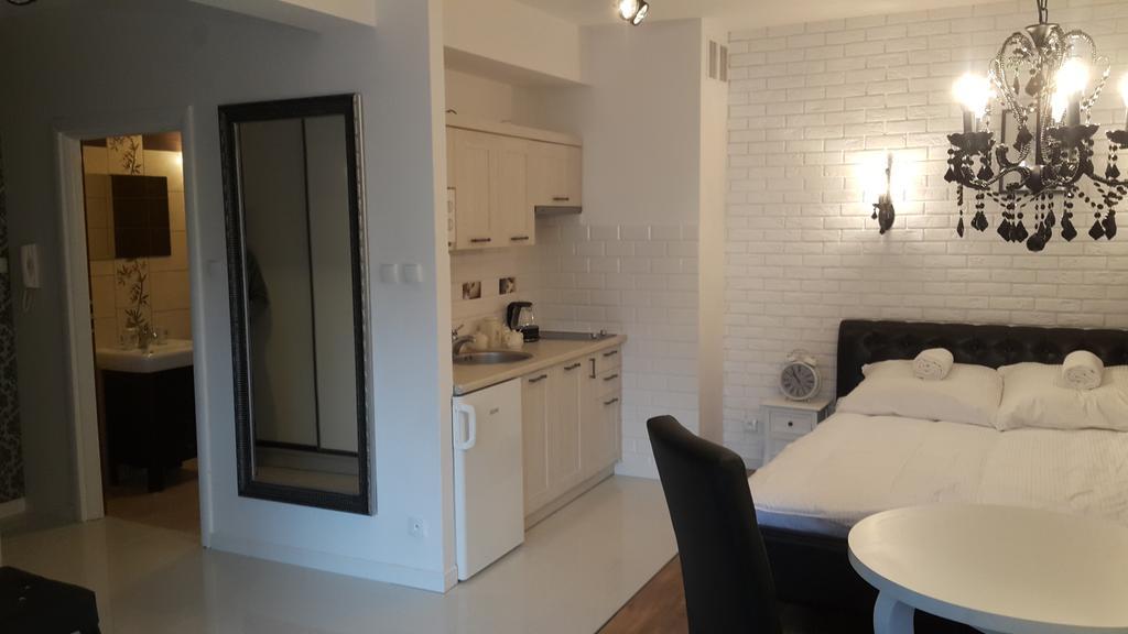 Łomża Piekna Apartments White חדר תמונה